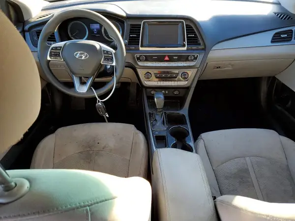 5NPE24AFXKH798510 2019 HYUNDAI SONATA - Image 8