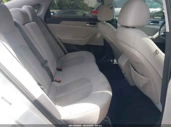 5NPE24AFXKH799253 2019 HYUNDAI SONATA - Image 8