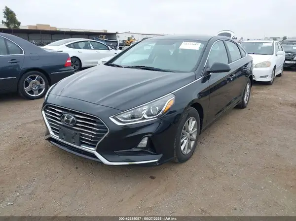 5NPE24AFXKH802555 2019 HYUNDAI SONATA - Image 2