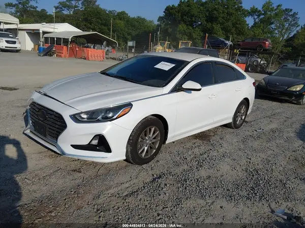 5NPE24AFXKH803057 2019 HYUNDAI SONATA - Image 2