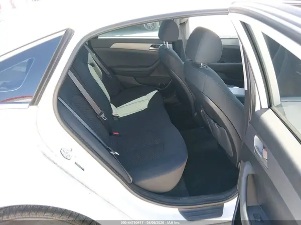 5NPE24AFXKH803169 2019 HYUNDAI SONATA - Image 8