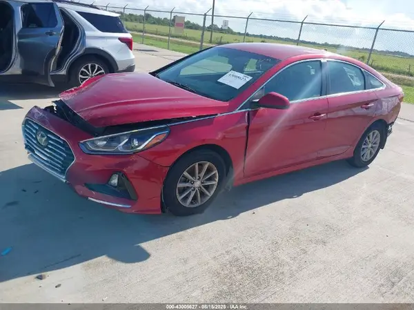 5NPE24AFXKH806119 2019 HYUNDAI SONATA - Image 2