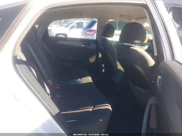 5NPE24AFXKH817654 2019 HYUNDAI SONATA - Image 8