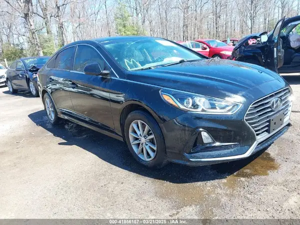 5NPE24AFXKH817900 2019 HYUNDAI SONATA - Image 1