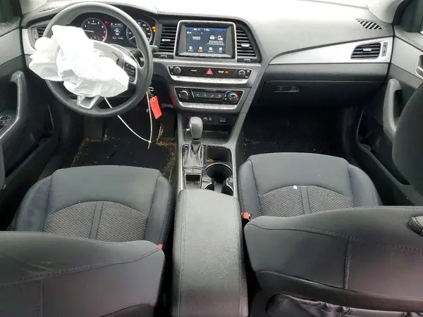 5NPE24AFXKH818044 2019 HYUNDAI SONATA - Image 8
