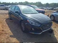 5NPE24AFXKH819257 2019 HYUNDAI SONATA