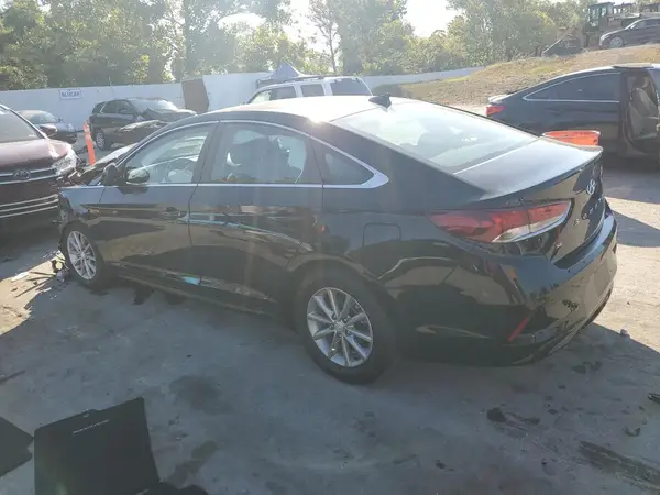 5NPE24AFXKH821400 2019 HYUNDAI SONATA - Image 2