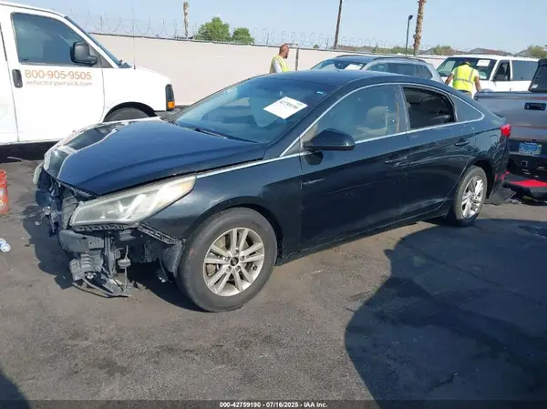 5NPE24ASXSH003929 2025 HYUNDAI SONATA - Image 2