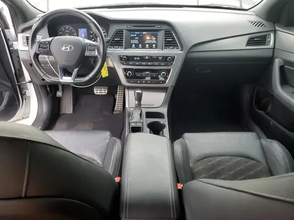 5NPE34AB0HH447639 2017 HYUNDAI SONATA - Image 8