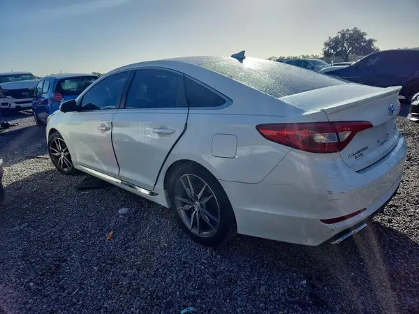 5NPE34AB0HH505524 2017 HYUNDAI SONATA - Image 2
