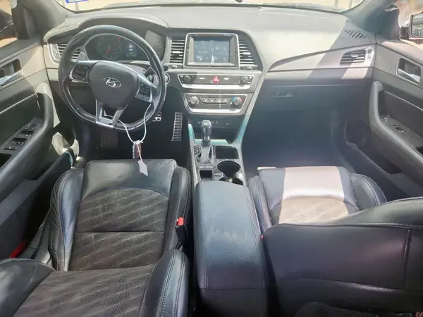 5NPE34AB0JH631694 2018 HYUNDAI SONATA - Image 8