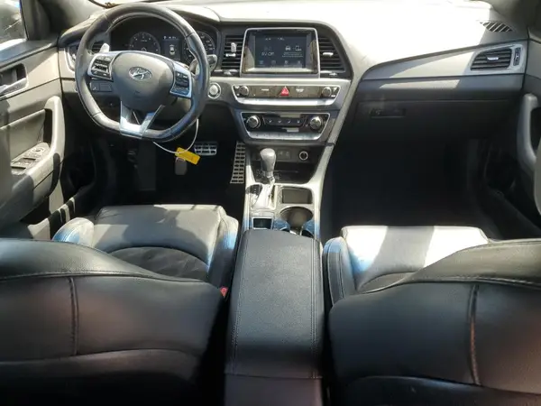 5NPE34AB0JH635227 2018 HYUNDAI SONATA - Image 8