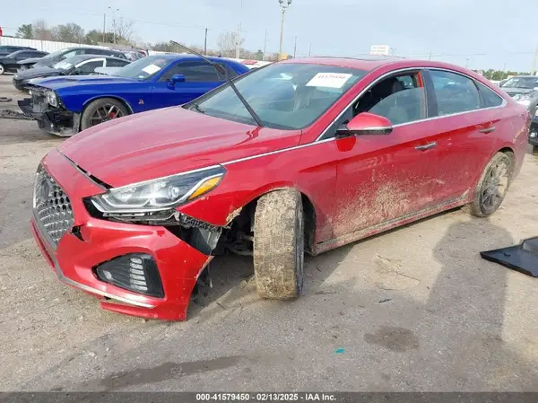 5NPE34AB0JH639195 2018 HYUNDAI SONATA - Image 2