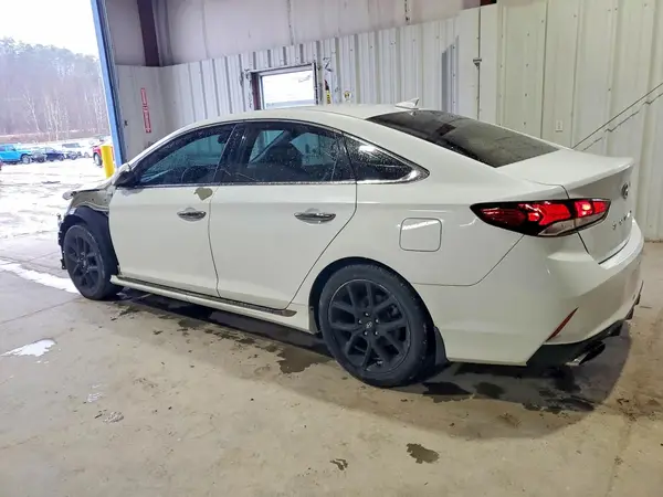 5NPE34AB0JH647412 2018 HYUNDAI SONATA - Image 2