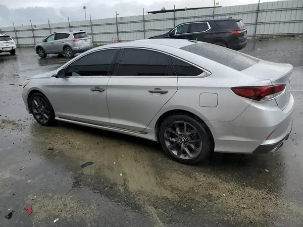 5NPE34AB0JH658619 2018 HYUNDAI SONATA - Image 2