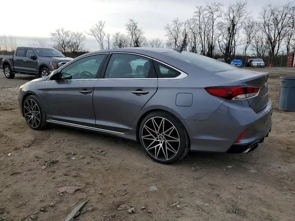 5NPE34AB0JH670365 2018 HYUNDAI SONATA - Image 2