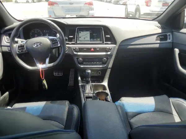 5NPE34AB0JH673475 2018 HYUNDAI SONATA - Image 8
