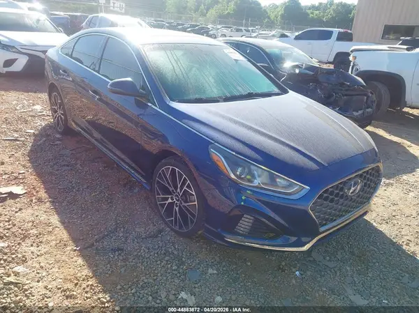 5NPE34AB0JH679261 2018 HYUNDAI SONATA - Image 1