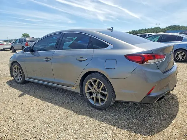 5NPE34AB0JH698764 2018 HYUNDAI SONATA - Image 2