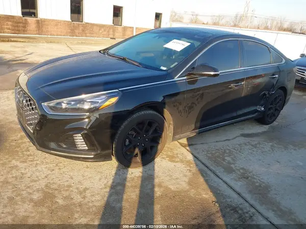 5NPE34AB0JH716521 2018 HYUNDAI SONATA - Image 2
