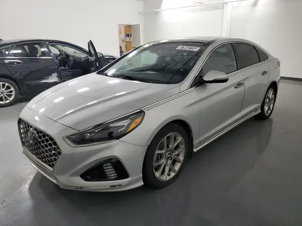 5NPE34AB0KH807421 2019 HYUNDAI SONATA - Image 1