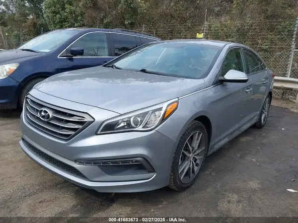 5NPE34AB1HH537012 2017 HYUNDAI SONATA - Image 2