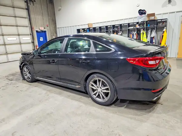 5NPE34AB1HH544882 2017 HYUNDAI SONATA - Image 2