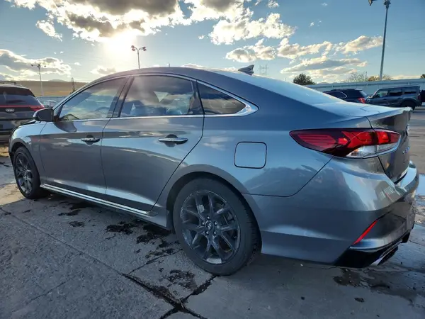 5NPE34AB1JH658709 2018 HYUNDAI SONATA - Image 2