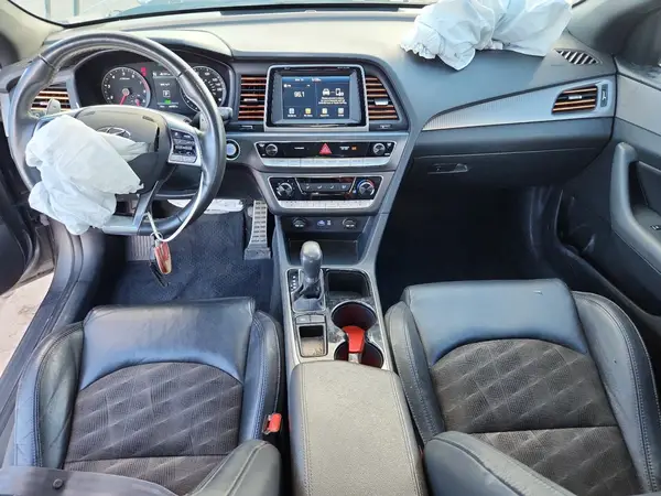5NPE34AB1JH658709 2018 HYUNDAI SONATA - Image 8