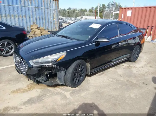 5NPE34AB1JH661979 2018 HYUNDAI SONATA - Image 2