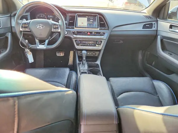 5NPE34AB1JH694240 2018 HYUNDAI SONATA - Image 8