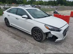 5NPE34AB1JH699700 2018 HYUNDAI SONATA