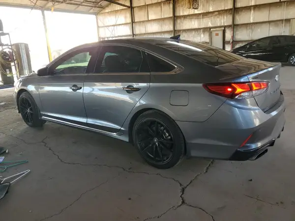 5NPE34AB1JH710498 2018 HYUNDAI SONATA - Image 2
