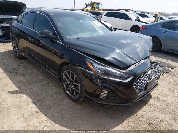 5NPE34AB1JH723347 2018 HYUNDAI SONATA - Image 1