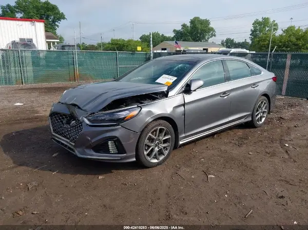 5NPE34AB1KH752882 2019 HYUNDAI SONATA - Image 2