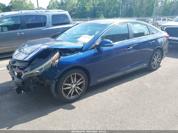 5NPE34AB2HH439560 2017 HYUNDAI SONATA - Image 2