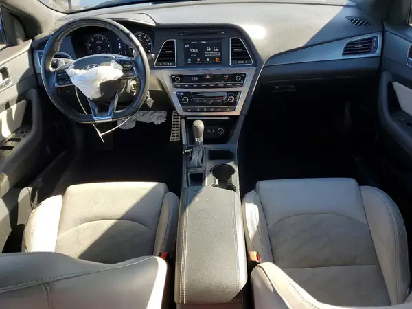 5NPE34AB2HH455810 2017 HYUNDAI SONATA - Image 8