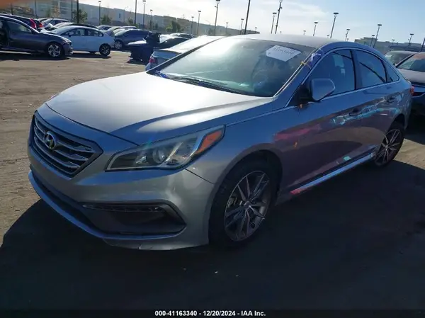 5NPE34AB2HH474826 2017 HYUNDAI SONATA - Image 2