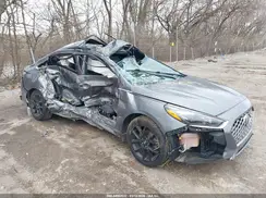 5NPE34AB2JH677916 2018 HYUNDAI SONATA