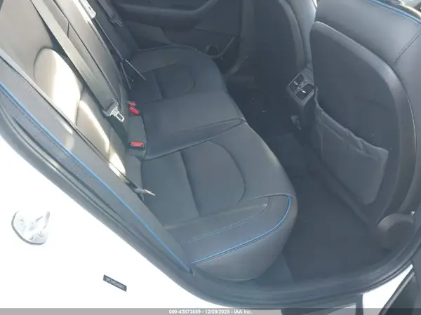 5NPE34AB2JH688463 2018 HYUNDAI SONATA - Image 8