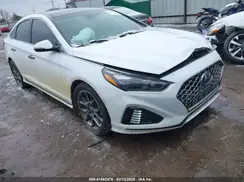 5NPE34AB2JH721011 2018 HYUNDAI SONATA