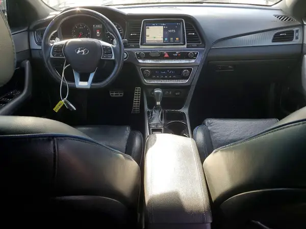 5NPE34AB2KH744676 2019 HYUNDAI SONATA - Image 8