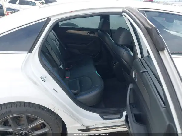 5NPE34AB2KH806321 2019 HYUNDAI SONATA - Image 8