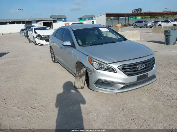 5NPE34AB3GH333228 2016 HYUNDAI SONATA - Image 1