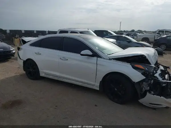 5NPE34AB3HH463625 2017 HYUNDAI SONATA - Image 1