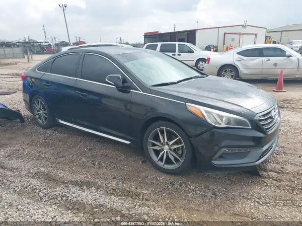 5NPE34AB3HH476939 2017 HYUNDAI SONATA - Image 1