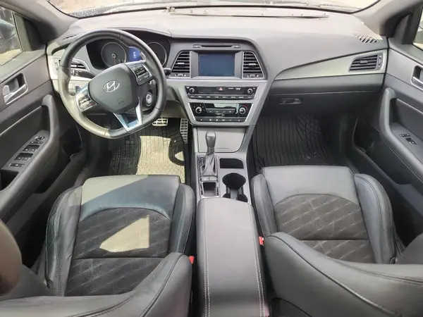 5NPE34AB3HH477847 2017 HYUNDAI SONATA - Image 8