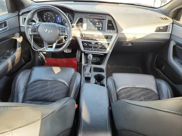 5NPE34AB3HH520647 2017 HYUNDAI SONATA - Image 8