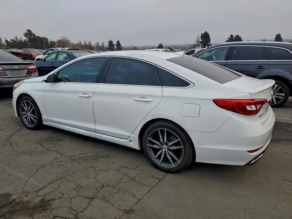 5NPE34AB3HH563207 2017 HYUNDAI SONATA - Image 2