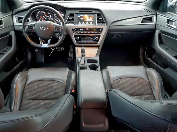 5NPE34AB3HH563207 2017 HYUNDAI SONATA - Image 8